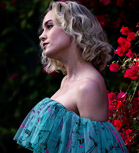 tumblr_pnp3yrM2Ly1y7sog8o1_400.gif