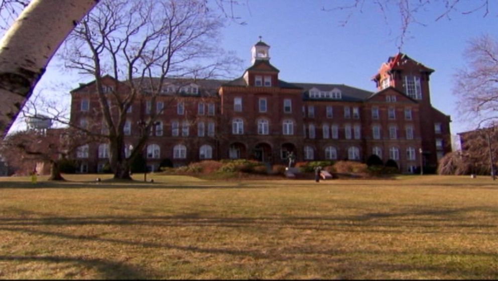 ABC_st_anselm_college_jt_151219_16x9_992.jpg