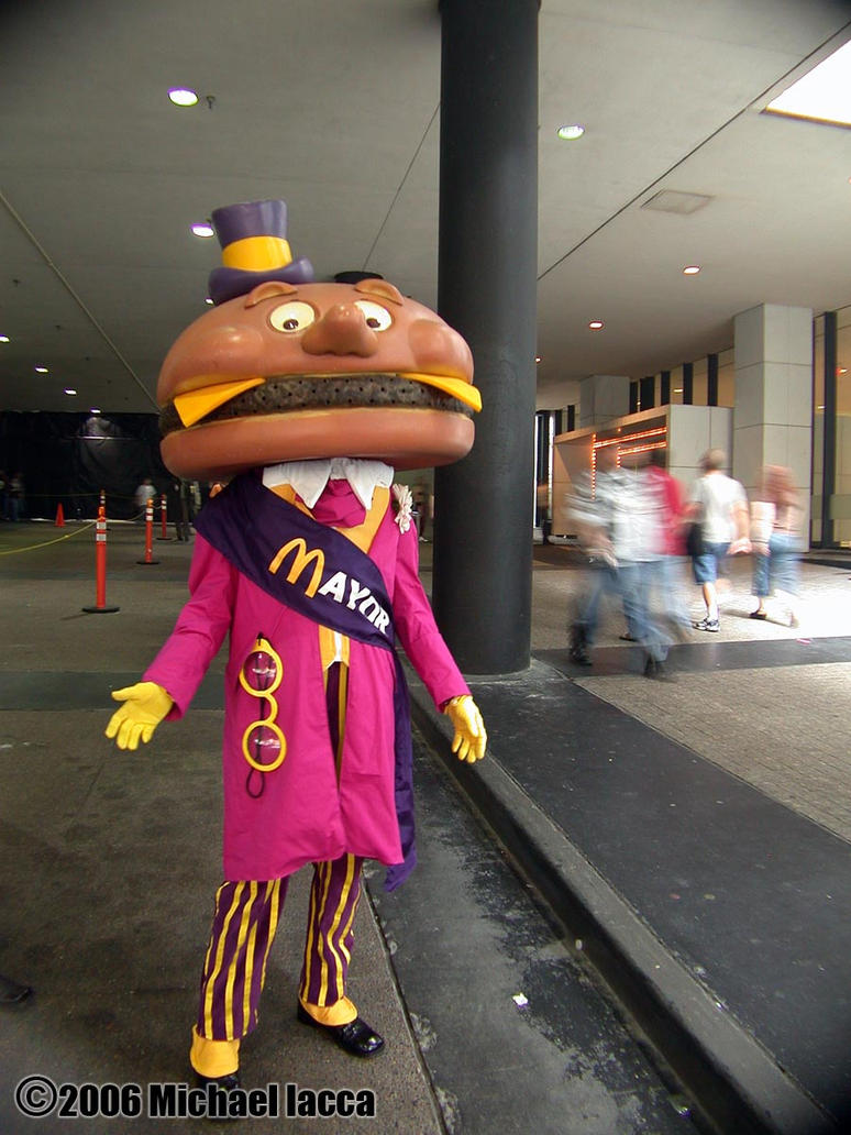 Mayor_McCheese_1_by_Insane_Pencil.jpg