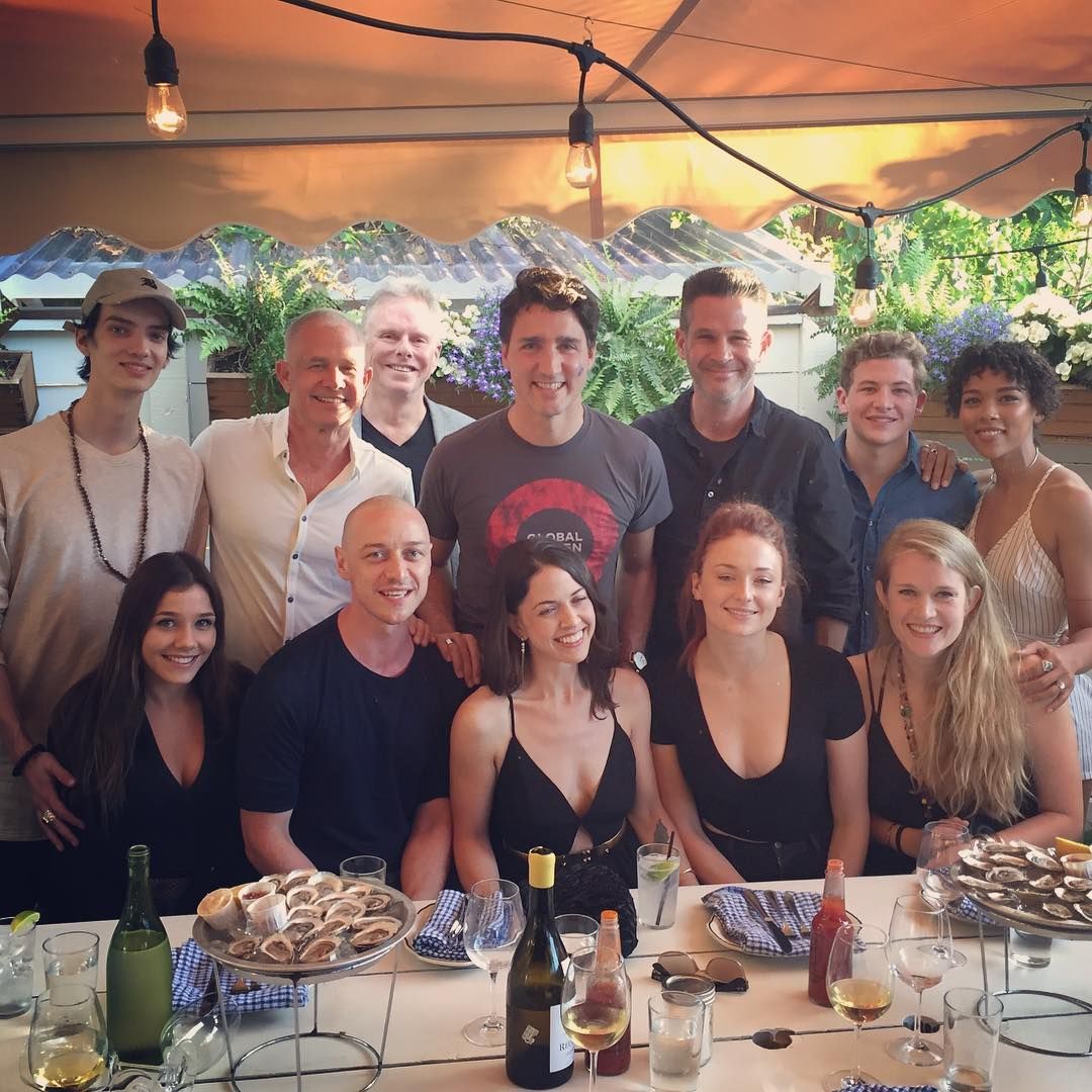 x-men-dark-phoenix-cast.jpeg