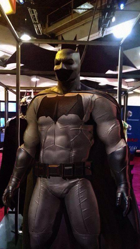 batmansuitfull.jpg