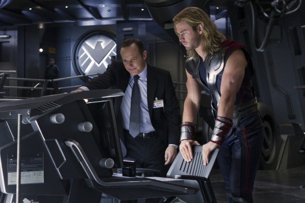avengers-chris-hemsworth-thor-600x400.jpg