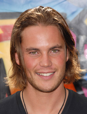 Taylor-Kitsch.jpg