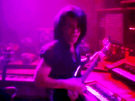 tumblr_o60xzehpxR1rrkahjo7_400.gif