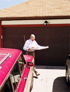 tumblr_n6lkpkD8dh1s0c3w4o1_250.gif