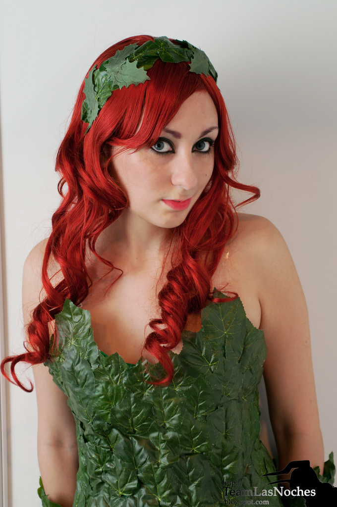 poison_ivy_by_psyfrostcosplay-d33i15u.jpg