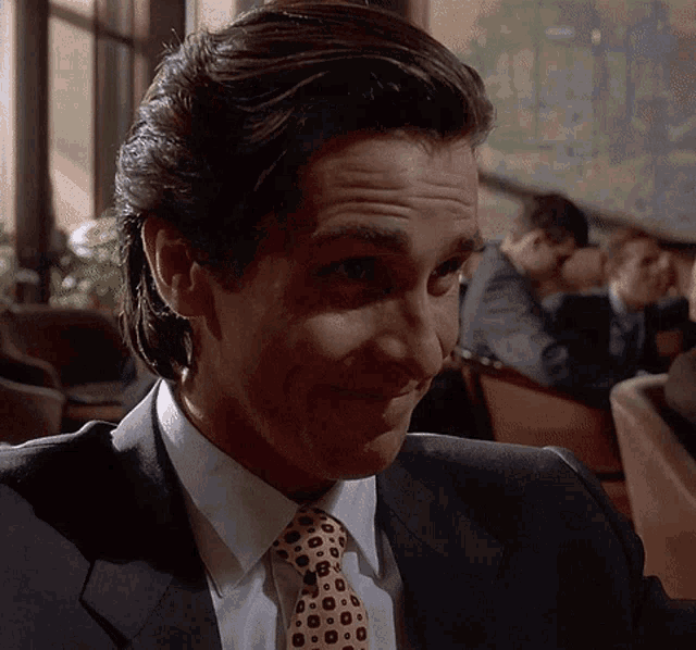 patrick-bateman-american-psycho.gi