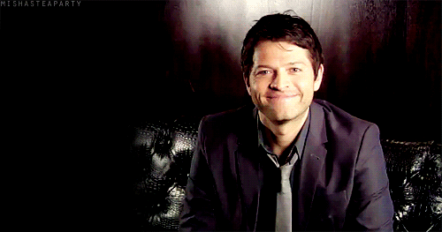 hi_wave_misha.gif