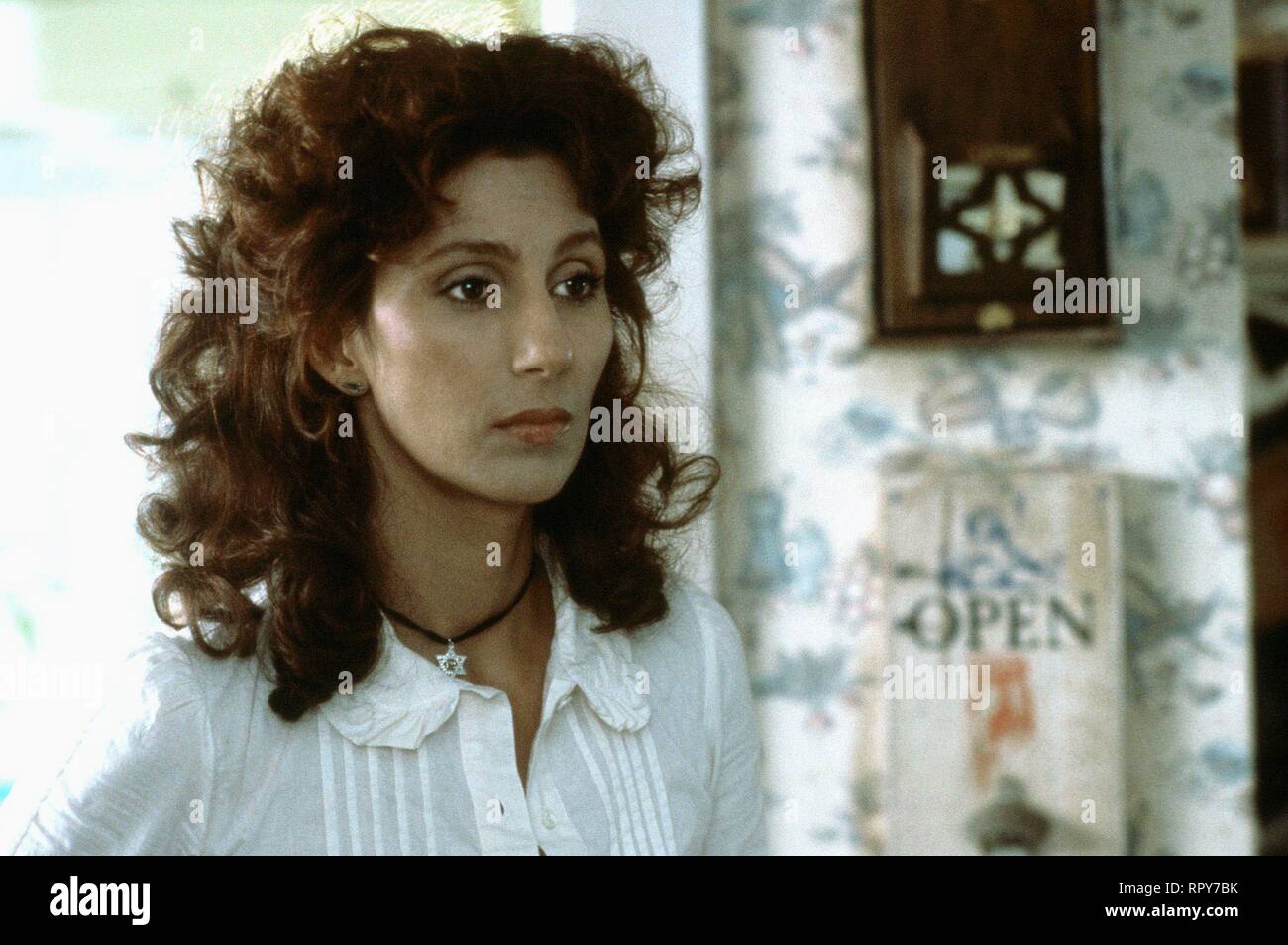 cher-mask-1985-RPY7BK.jpg