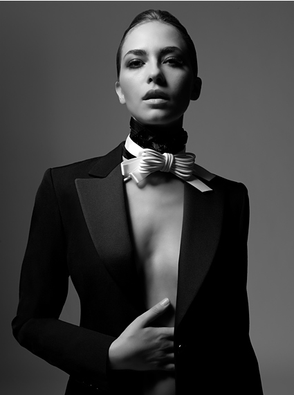 very-sexy-bow-tie-woman-women-fashion-blogs-smoking-papillon.png