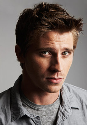 tron-garrett-hedlund_300.jpg