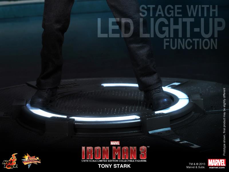 iron-man-3-hot-toys-stage.jpg