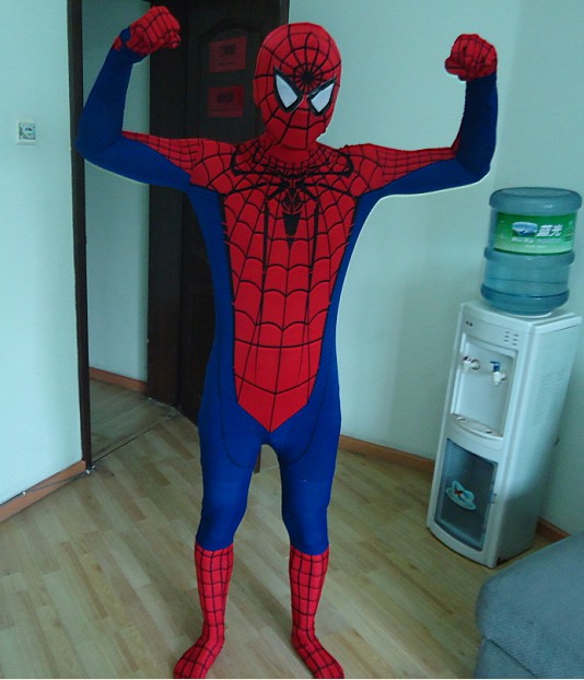 amazing_spiderman_zentai_by_mysexyzentai-d57nztn.jpg