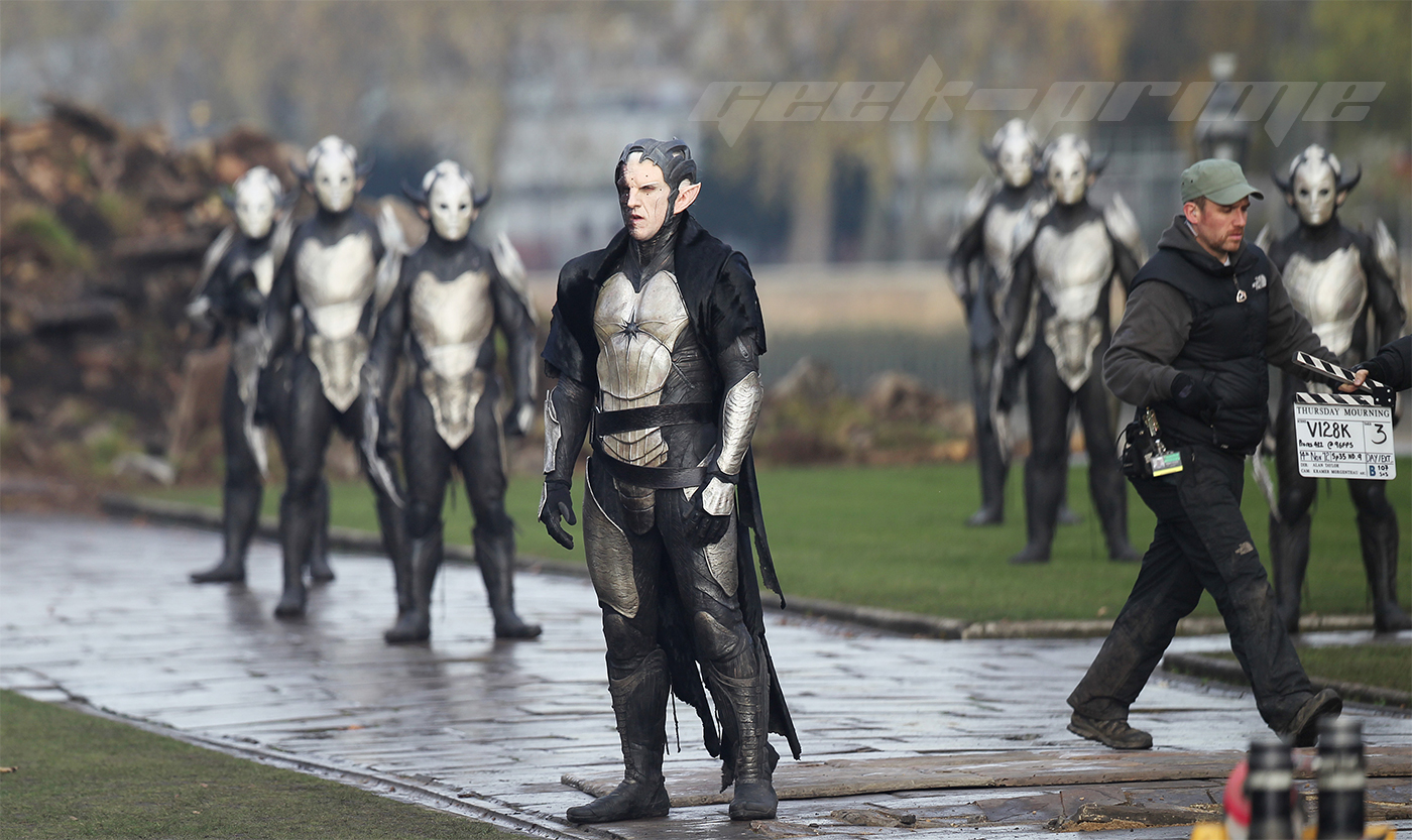 thor-DARKWORLD_set_2.jpg