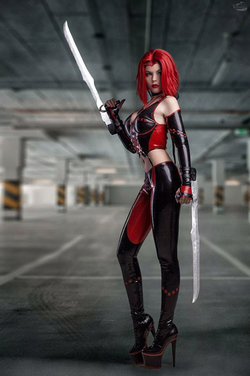 bloodrayne-cosplay-01.jpg