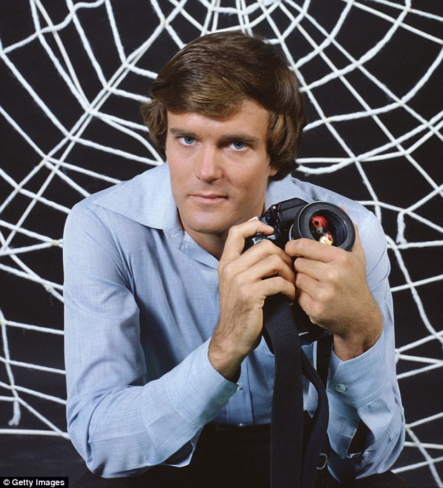 27CD919800000578-3048266-Heartthrob_Nicholas_who_starred_as_Peter_Parker_in_CBS_series_Th-a-2_1429602701488.jpg