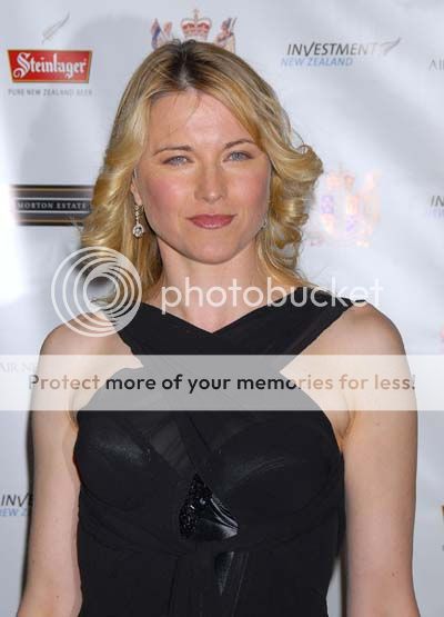 LUCYLAWLESS.jpg