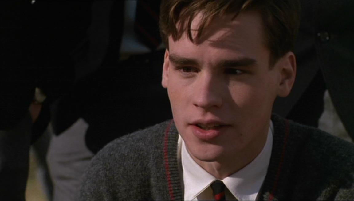 Robert-Sean-Leonard-as-Neil-Perry-in-Dead-Poets-Society-robert-sean-leonard-15242603-1152-656.jpg