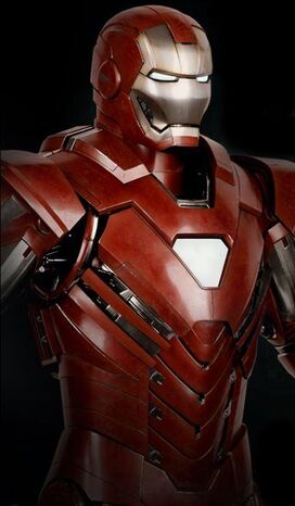 272px-Iron_Man_Armor_MK_XXXIII_%28Earth-199999%29_002.jpg
