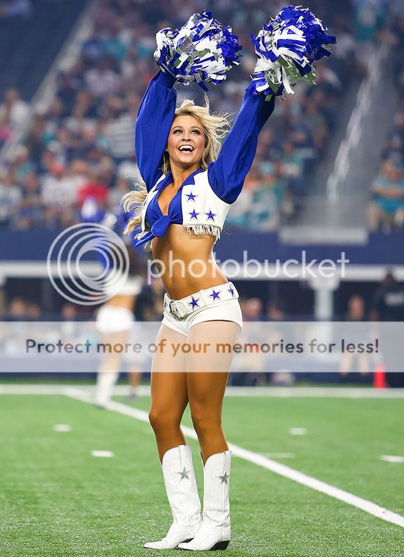 Dallas-Cowboys-cheerleaders-CEY160819567_Dolphins_at_Cowboys_zps14c41ou7.jpg