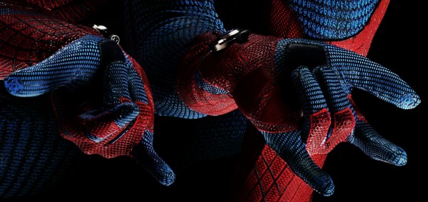 the-amazing-spider-man-movie-image-close-up-600x283.jpg