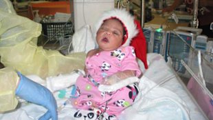 ht_baby_noel_ll_111223_wmain.jpg