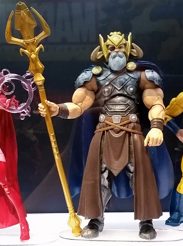 Avengers-Marvel-Legends-2015-Odin-Build-A-Figure-SDCC-2014.jpg