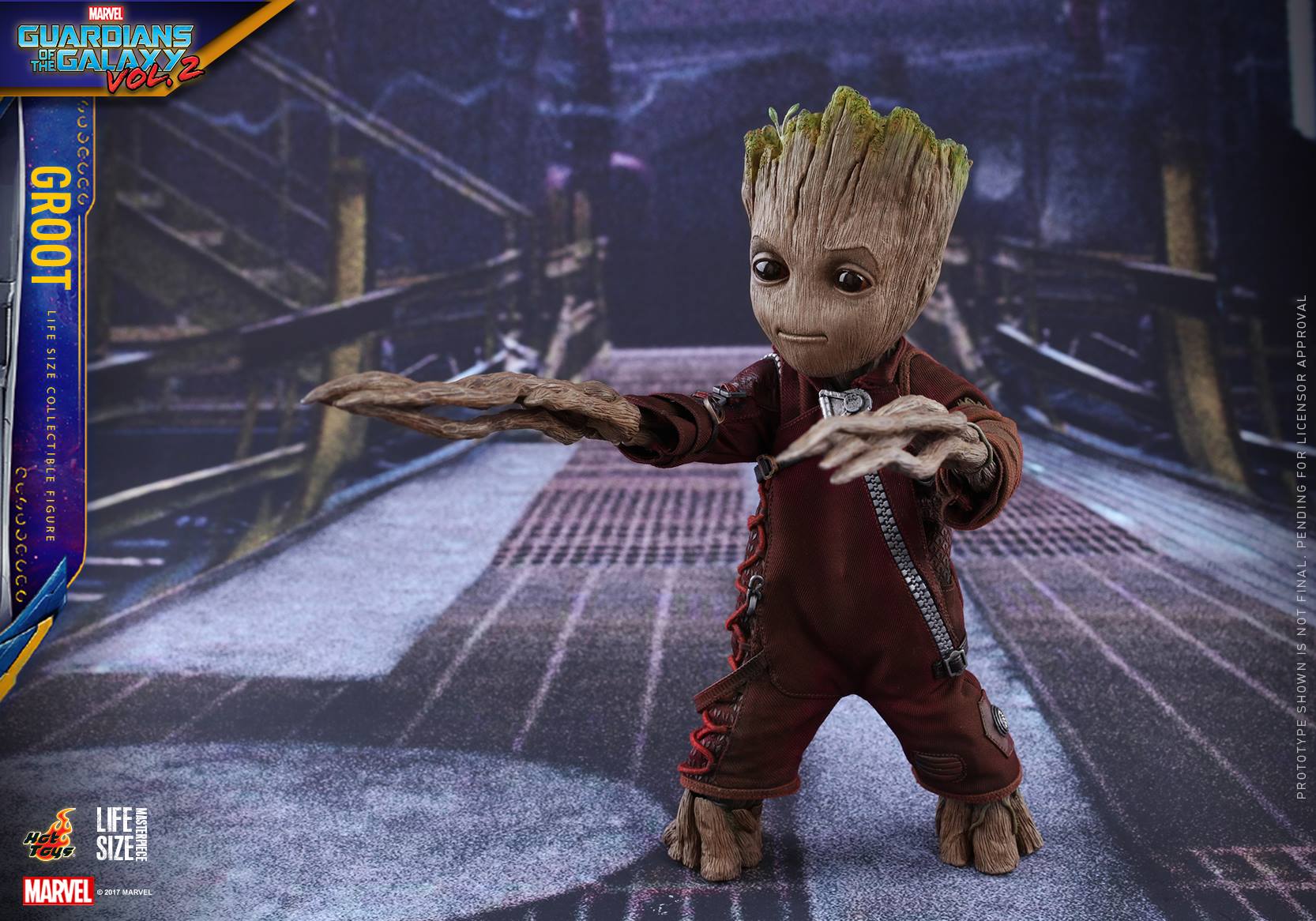 Hot-Toys-GotG-Vol-2-Life-Size-Baby-Groot-019.jpg
