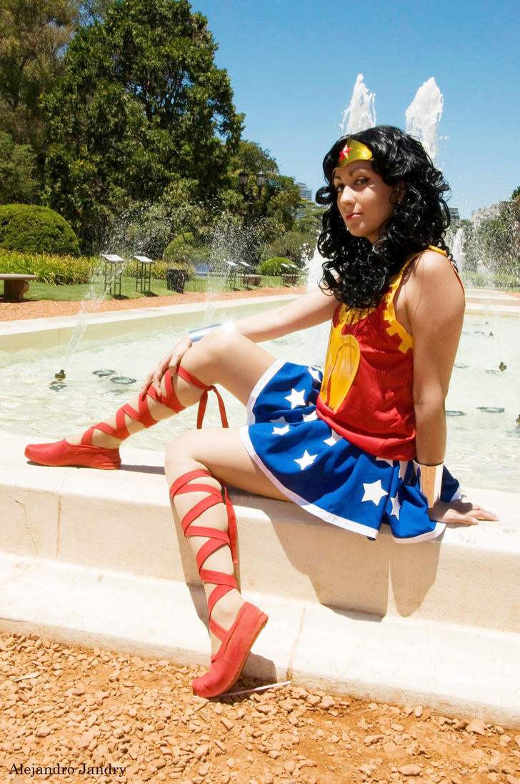 princess_diana_of_themyscira_ii_by_psyfrostcosplay-d4mns3n.jpg