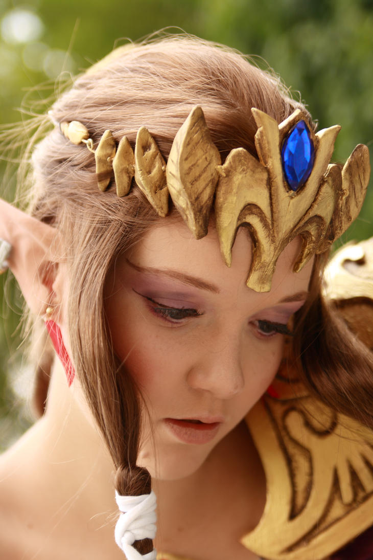 zelda_cosplay__worrying_by_yesta_sensei-d32mygc.jpg