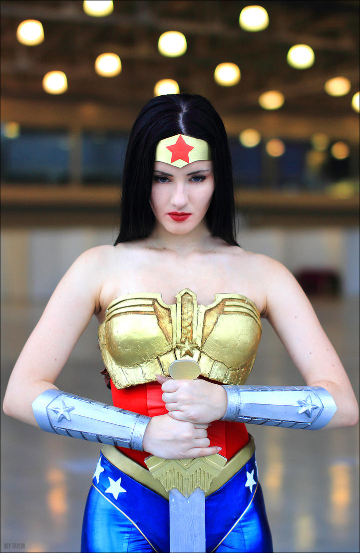 diana__wonder_woman_by_oniksiyasofinikum-d5hkyxn.jpg