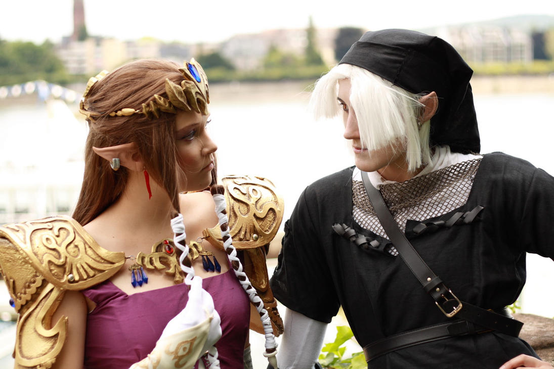 zelda_cosplay__meeting_by_yesta_sensei-d3a5dj1.jpg