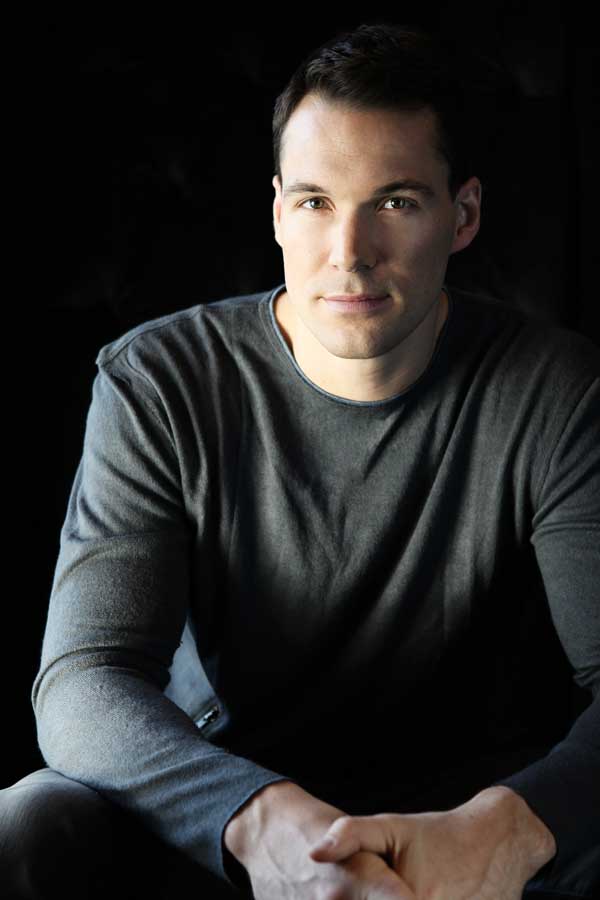 daniel-cudmore-headshot.jpg