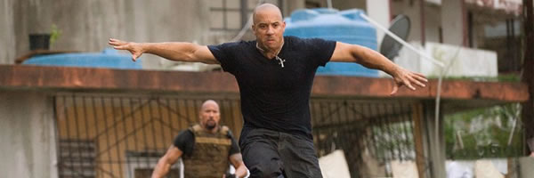 fast_five_movie_image_dwayne_johnson_vin_diesel_slice_01.jpg