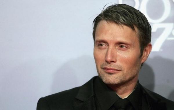 936full-mads-mikkelsen.jpg