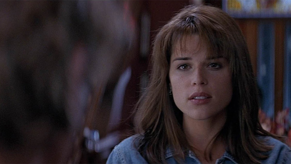 Neve-Campbell-Scream-1996.jpg