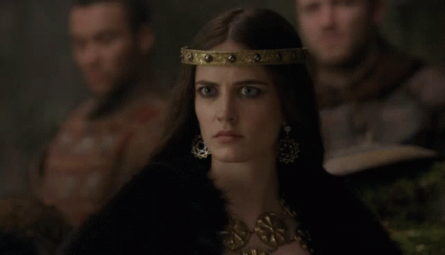 eva-green-camelot.gif