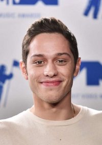 Actor-pete-davidson-27540-large.jpg