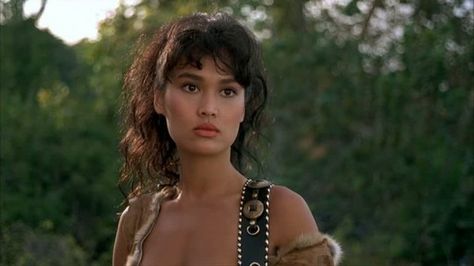 07a3dfe1af5c3c67f39519741d97185a--tia-carrere-waynes-world.jpg