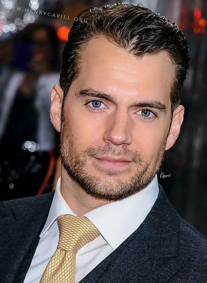 a27e85d7d99d8d4782baa0325bc39edc--henry-cavill-chain-mail.jpg