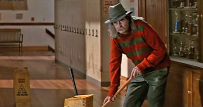 Scream-Wes-Craven-cameo-Freddy-Krueger-janitor.jpg