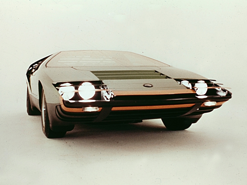 1968-alfa-romeo-carabo-bertone-2.jpg
