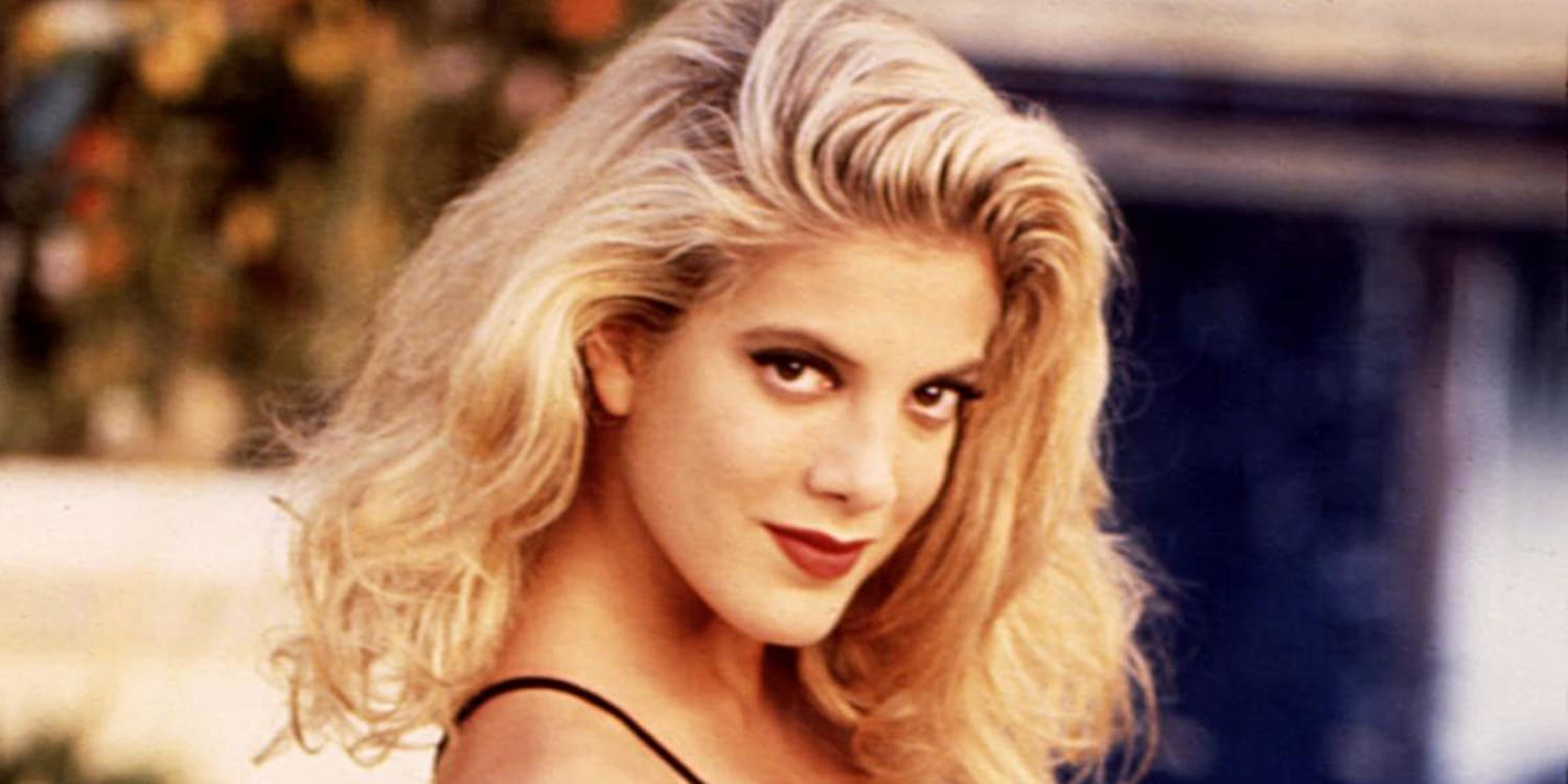tori-spelling-kids-didnt-recognize-her-beverly-hills-90210-episodes-today-main-190619.jpg