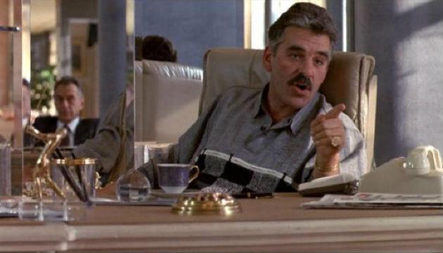 large.777444012_DennisFarina-MidnightRun.jpg.8c9f68ad81d25ceb663f717e00902e4a.jpg