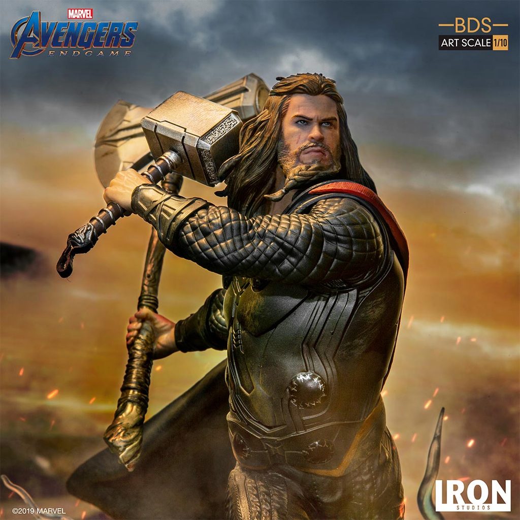 Endgame-Thor-BDS-Statue-002.jpg