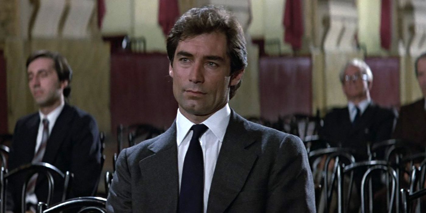 Timothy-Dalton-in-The-Living-Daylights.jpg