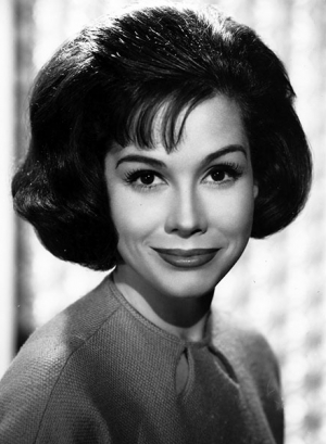 mary-tyler-moore-photofest-450x600.jpg