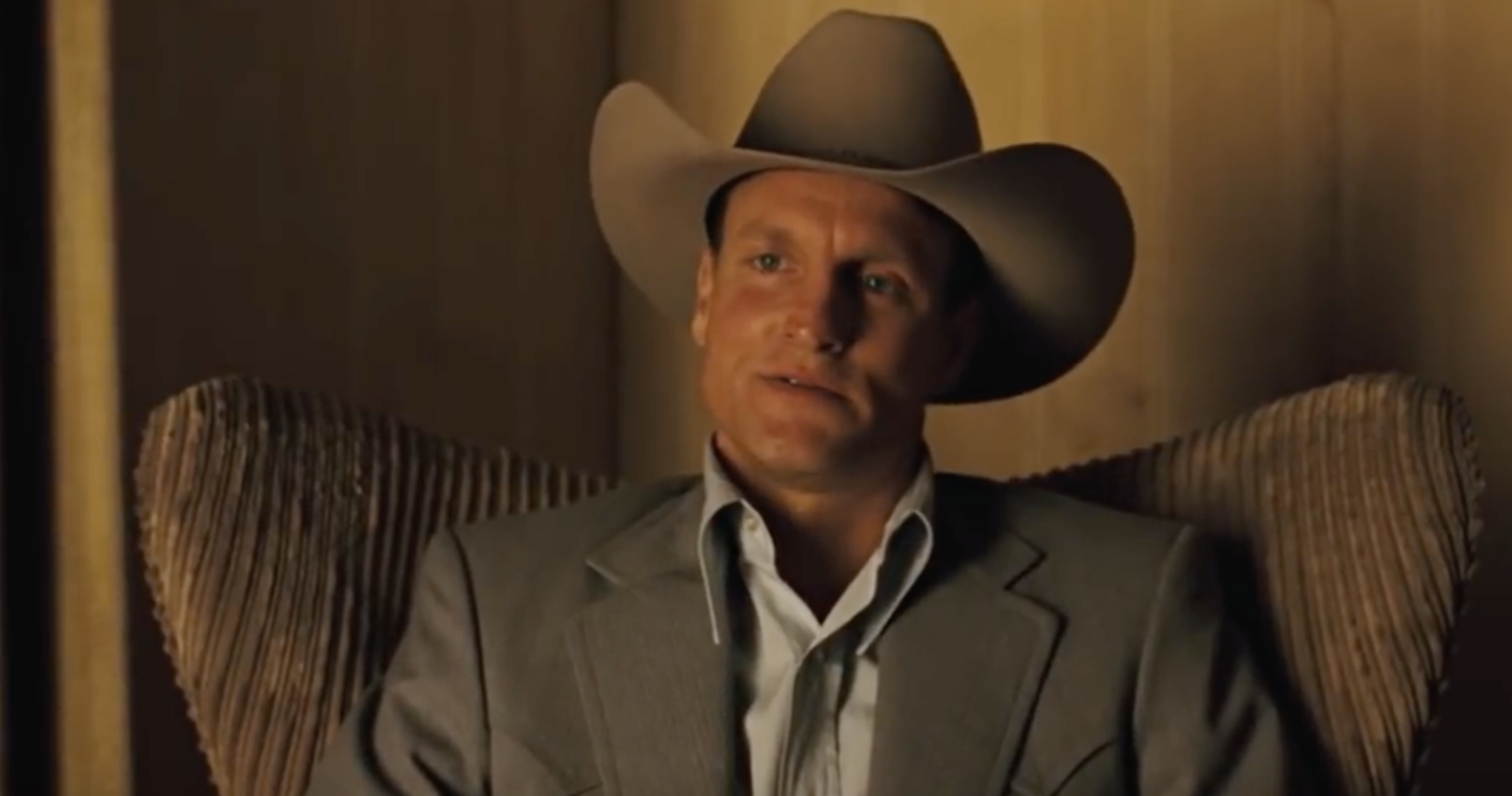 No-Country-for-Old-Men-Woody-Harrelson.png