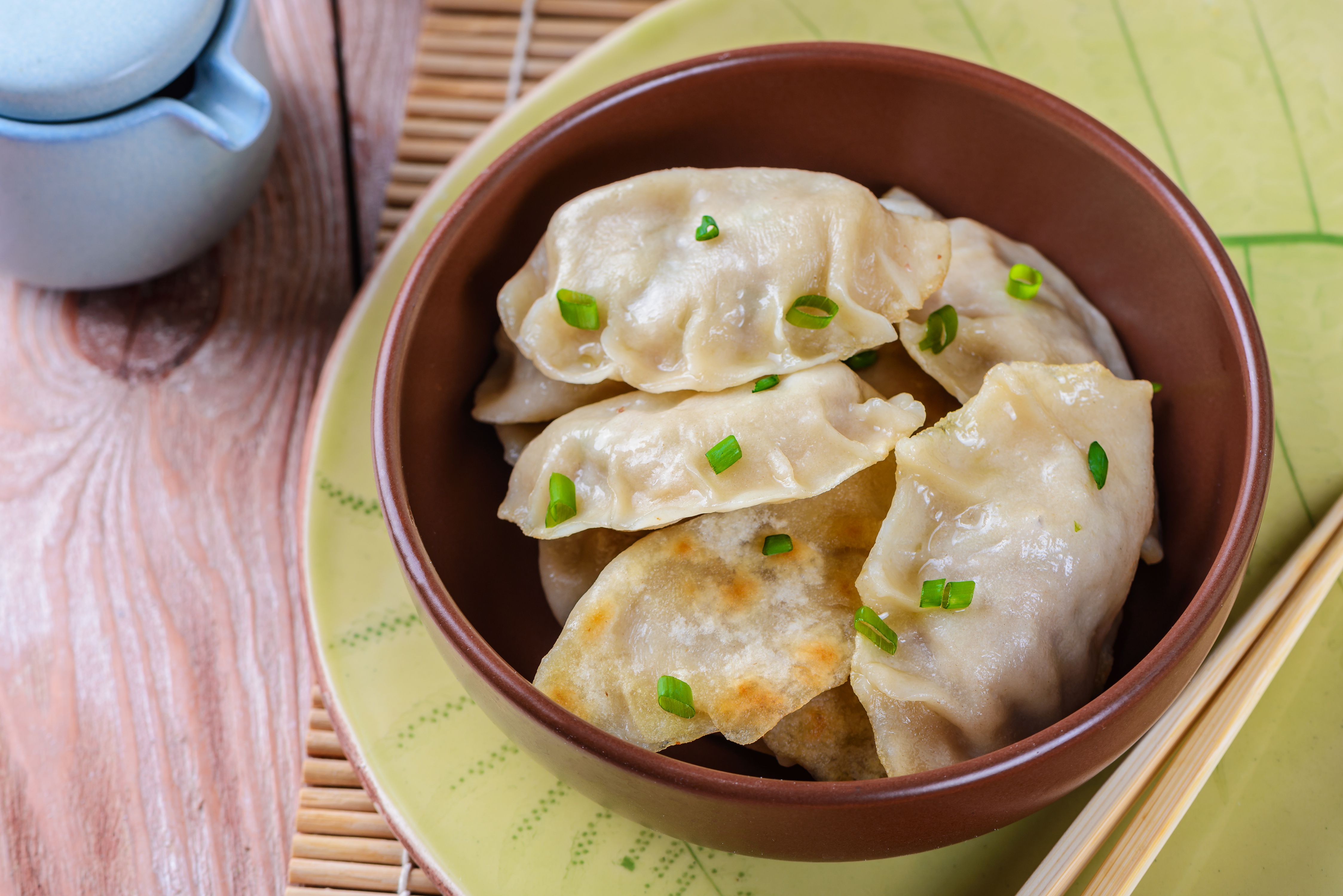 jiaozi-chinese-dumplings-694504-hero-01-745e5f81139e49aa9660b7c2a11a86e1.jpg